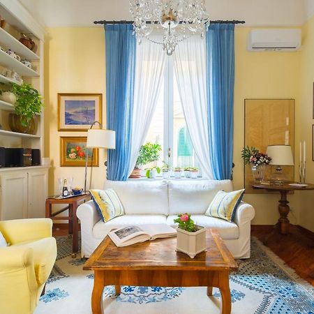 Casa Fiorita Leilighet Napoli Eksteriør bilde